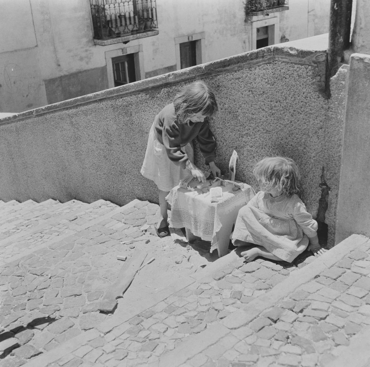 Série Crianças. Lisboa, décadas de 50/60. Foto de Artur Pastor.